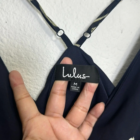 Lulu’s All Mine Navy Floral Print High Low Wrap Dress Womens Size Medium - Picture 6 of 14